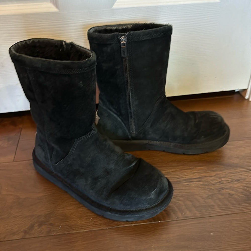 Ugg Australia Women Comfort 1889 Black Leather Sheepskin Boots shoes size 8